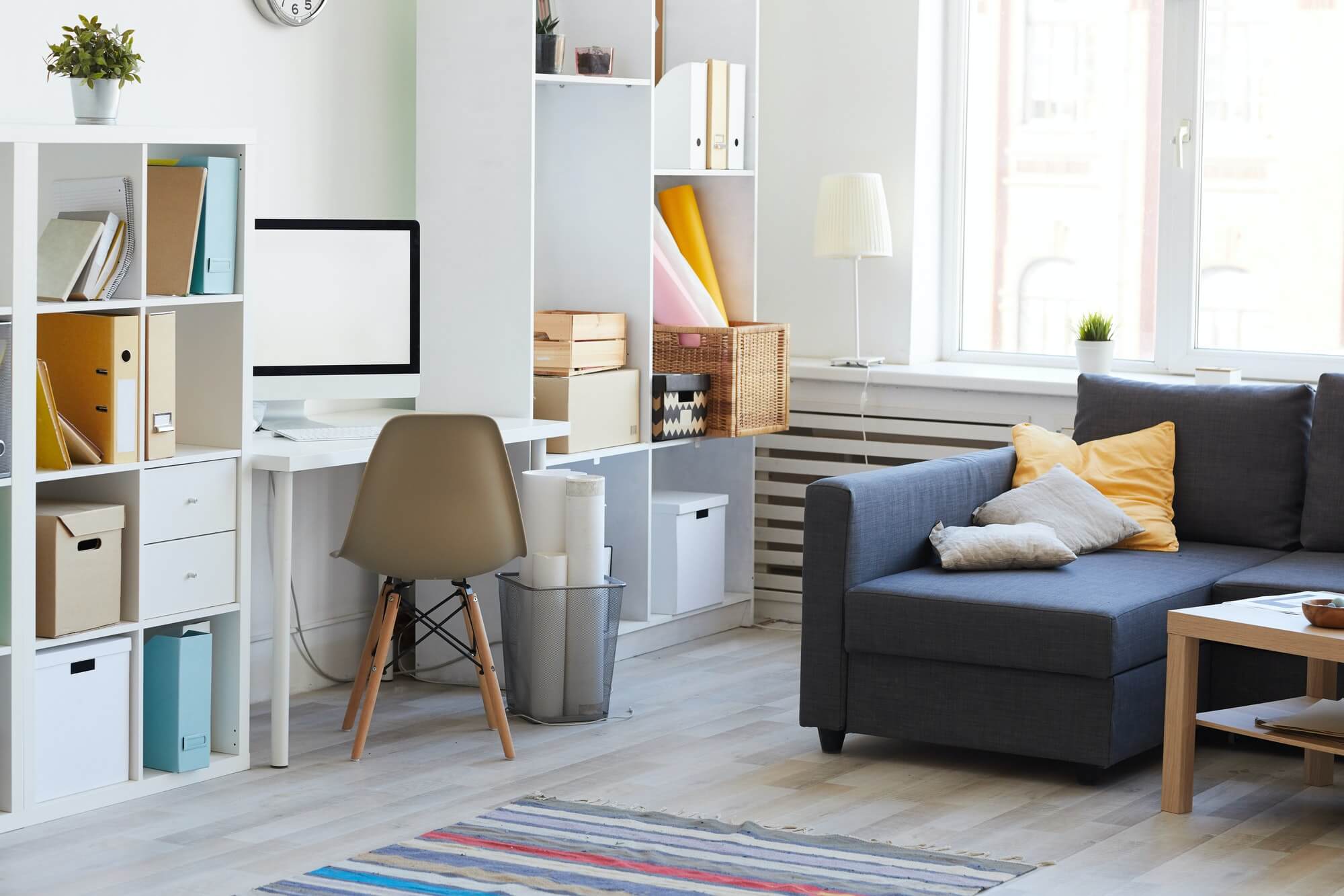 apartment-interior-in-white-and-blue-1.jpg